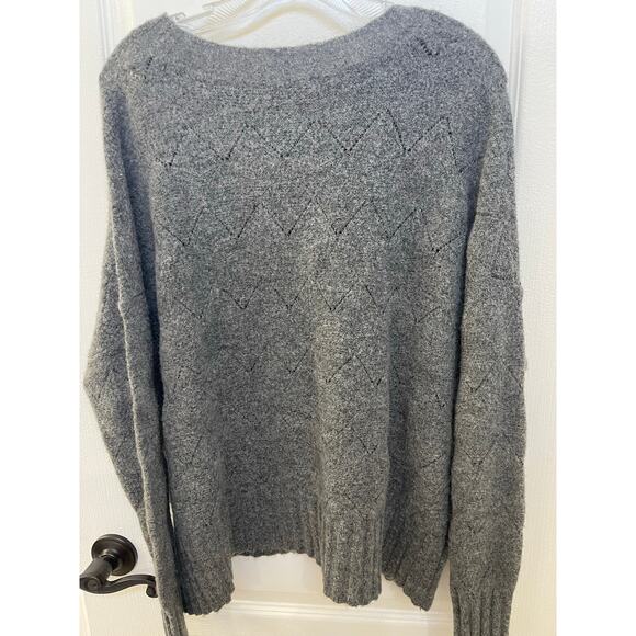 a loves a gray sweater sz M wool blend - Picture 2 of 10